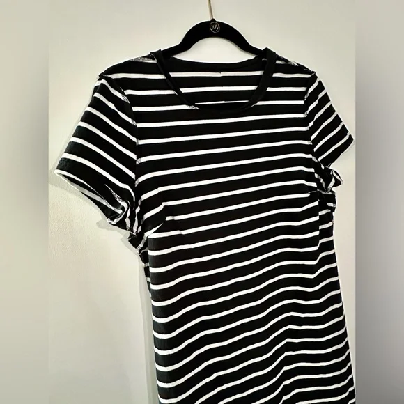 Old Navy Black and White Striped Tee Shirt Dress Size Large - Picture 6 of 12